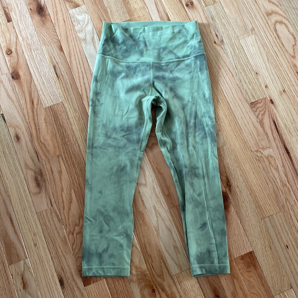 Lululemon Align Olive Tie-Dye Capri Leggings - Picture 4 of 8